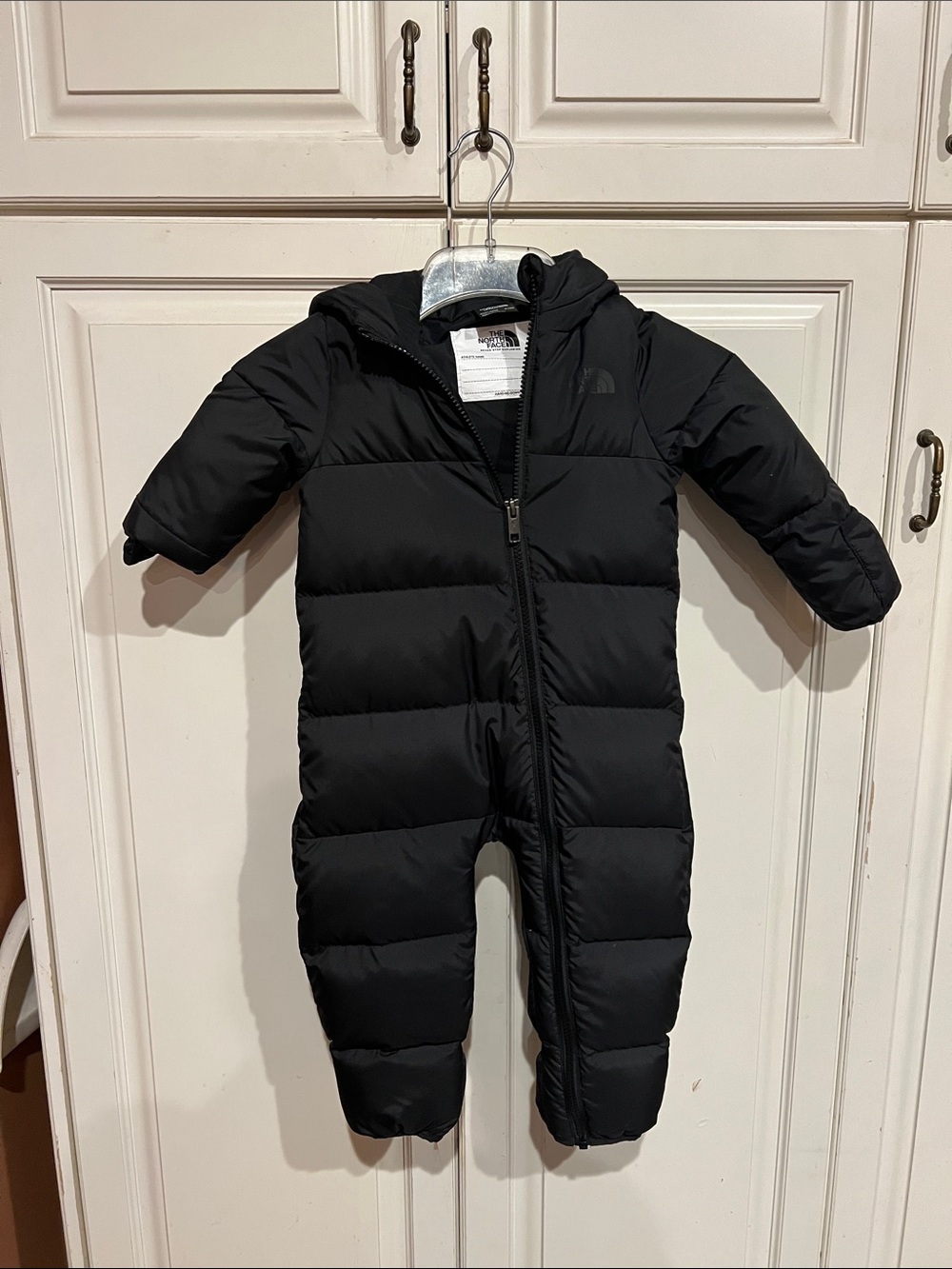 The North Face Black Puffer Infant One-Piece Snowsuit size 6-12 mths
